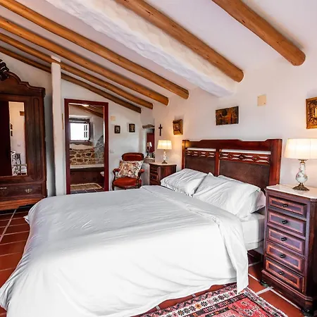 Alto Paraiso Boutique Reguengo Grande