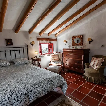 Alto Paraiso Boutique Reguengo Grande