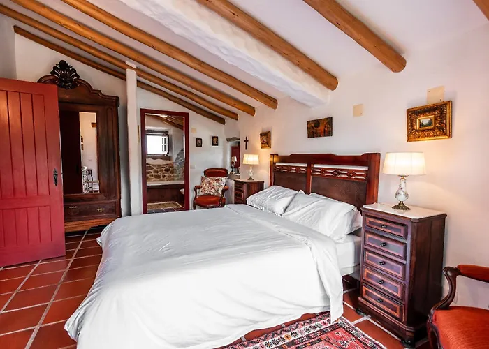 Alto Paraíso Boutique Reguengo Grande